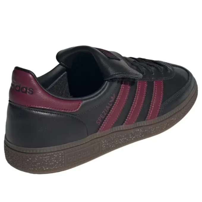 Adidas Handball Spezial „Core Black Shadow Red”