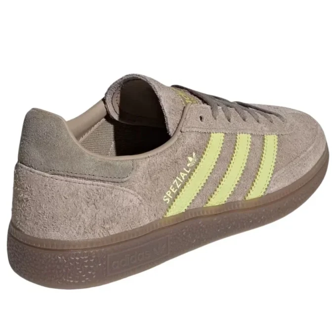 Adidastenis Handball Spezial „Trace Khaki Semi Frozen Yellow Clay”